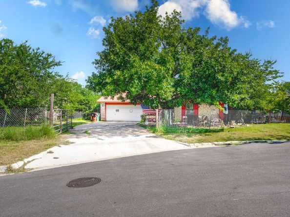902 Fieldstone PL, Round Rock TX 78664