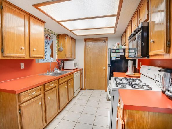 902 Fieldstone PL, Round Rock TX 78664