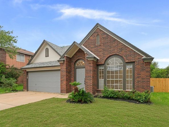 8322 Doe Meadow DR, Austin TX 78749