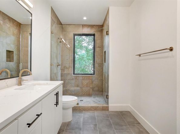 3208 Clawson RD 5B, Austin TX 78704