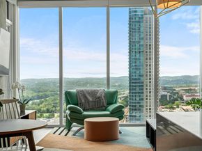 301 West Ave 2009, Austin TX 78701