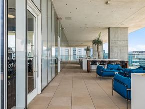 301 West Ave 2009, Austin TX 78701