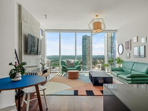 301 West Ave 2009, Austin TX 78701