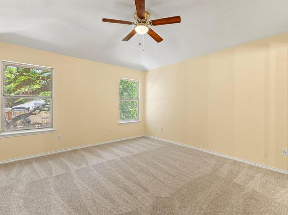 9216 Vigen CIR, Austin TX 78748
