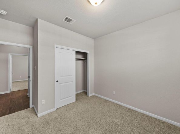 141 Fair Anne DR, Georgetown TX 78626