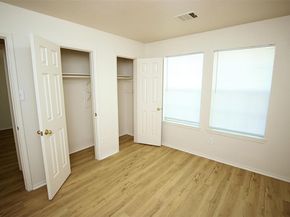 1910 Balsam WAY, Round Rock TX 78665
