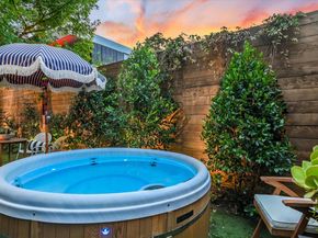 2212 S 2nd ST 2, Austin TX 78704