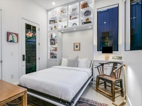 2212 S 2nd ST 2, Austin TX 78704
