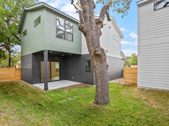 1402 Cotton ST, Austin TX 78702