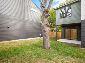 1402 Cotton ST, Austin TX 78702