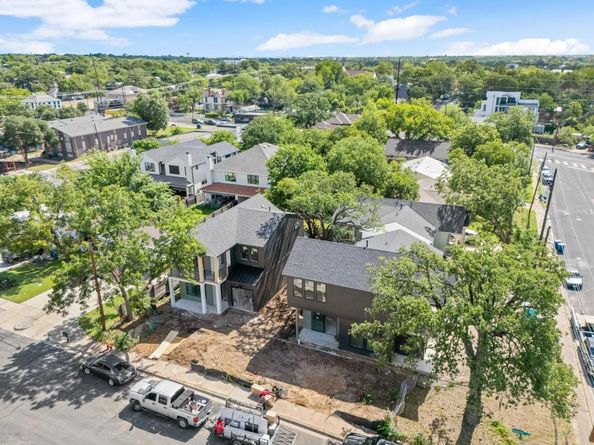 1402 Cotton ST, Austin TX 78702