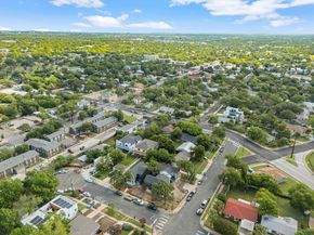1402 Cotton ST, Austin TX 78702