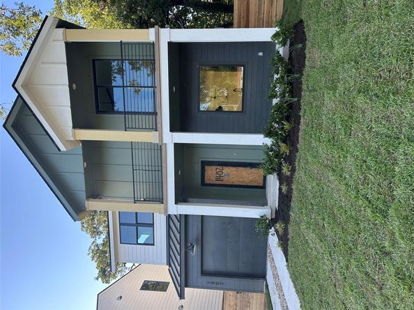 1402 Cotton ST, Austin TX 78702