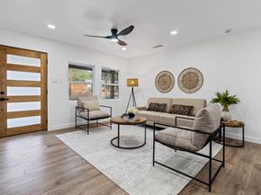 1601 N Redondo DR, Austin TX 78721