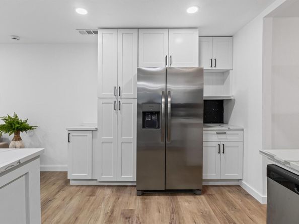 1601 N Redondo DR, Austin TX 78721