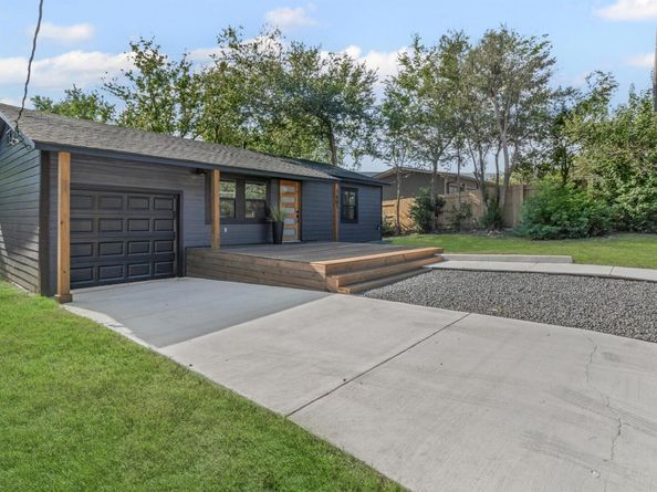 1601 N Redondo DR, Austin TX 78721