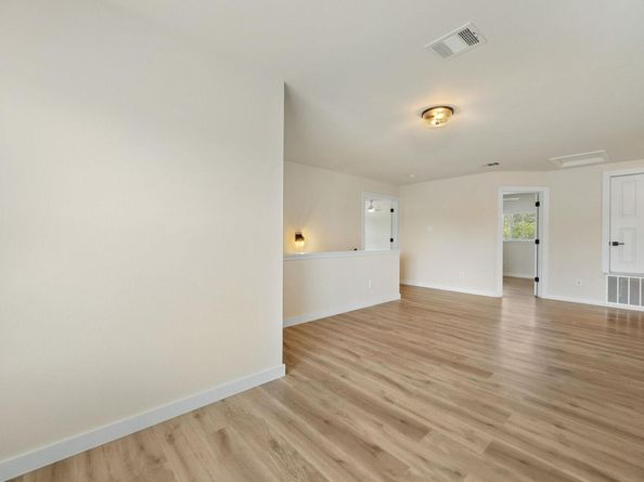 1206 Champion DR, Round Rock TX 78664