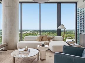 610 Davis ST 2112, Austin TX 78701