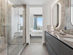 610 Davis ST 2112, Austin TX 78701