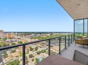 610 Davis ST 2112, Austin TX 78701