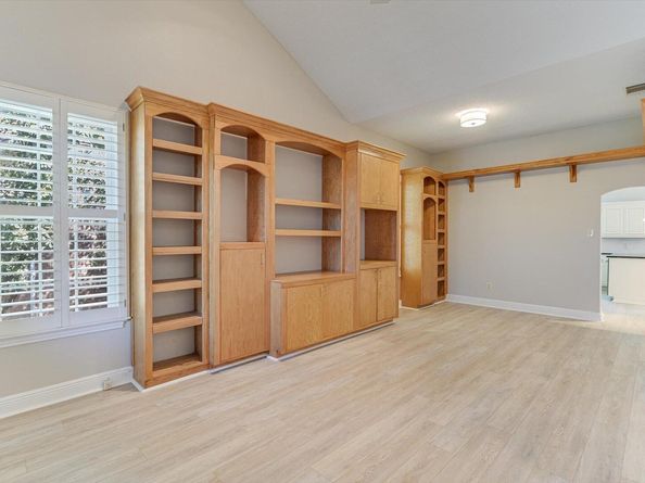 7304 Halbert DR, Austin TX 78750