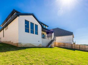 112 Ensberg LN, Liberty Hill TX 78642