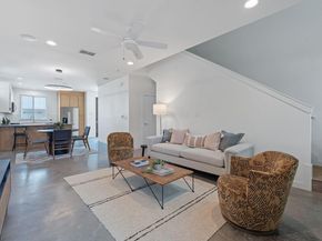 705 N Bluff DR 14, Austin TX 78745