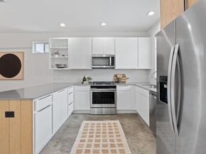 705 N Bluff DR 14, Austin TX 78745