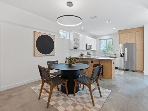 705 N Bluff DR 14, Austin TX 78745