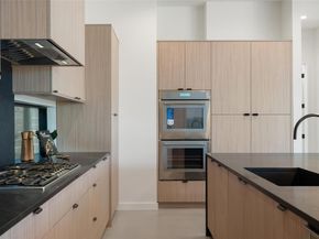 2512 Ridgeview ST, Austin TX 78704