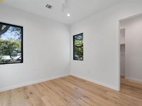 2512 Ridgeview ST, Austin TX 78704