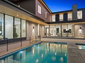 2512 Ridgeview ST, Austin TX 78704