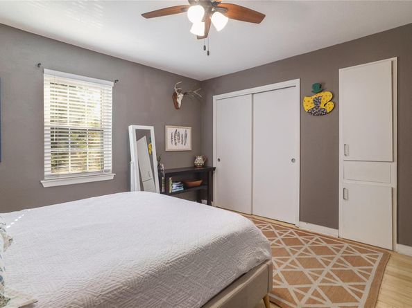 2303 East Side DR 223, Austin TX 78704