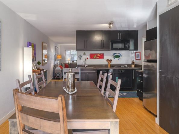 2303 East Side DR 223, Austin TX 78704