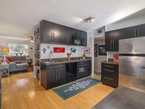 2303 East Side DR 223, Austin TX 78704