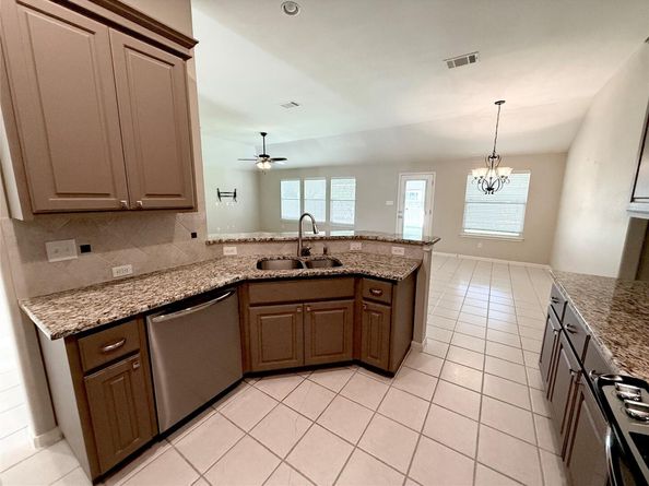 1907 Rutherford DR, Leander TX 78641