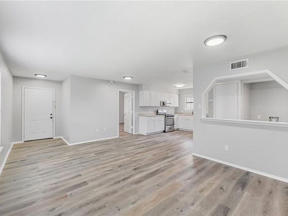 5645 Pinon Vista DR, Austin TX 78724