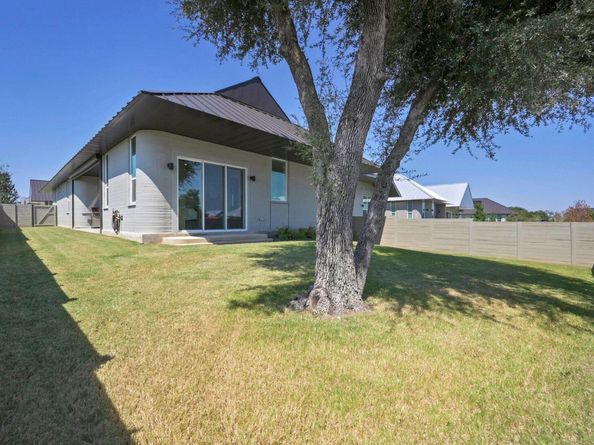 221 Lone Ranger TRL, Georgetown TX 78628