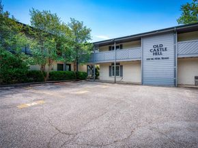 1111 W 10th ST 206, Austin TX 78703