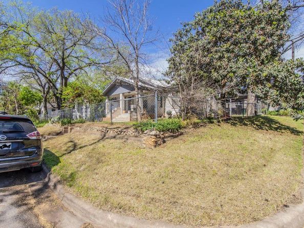1220 Taylor ST, Austin TX 78702