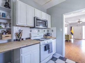 1220 Taylor ST, Austin TX 78702