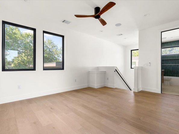1711 Crown DR, Austin TX 78745