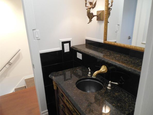 3501 Greystone DR 3501, Austin TX 78731