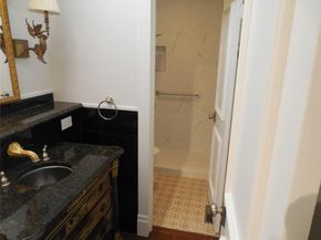3501 Greystone DR 3501, Austin TX 78731