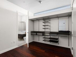 210 Lavaca ST 2211, Austin TX 78701