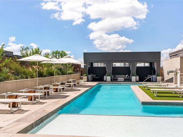 210 Lavaca ST 2211, Austin TX 78701