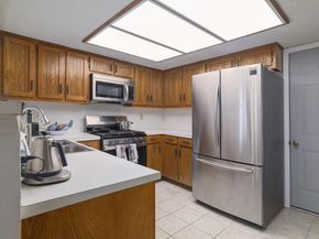 405 Brookhollow DR, Pflugerville TX 78660