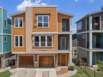 2004 Dinsdale LN