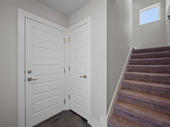 2004 Dinsdale LN, Austin TX 78741