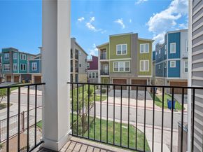 2004 Dinsdale LN, Austin TX 78741